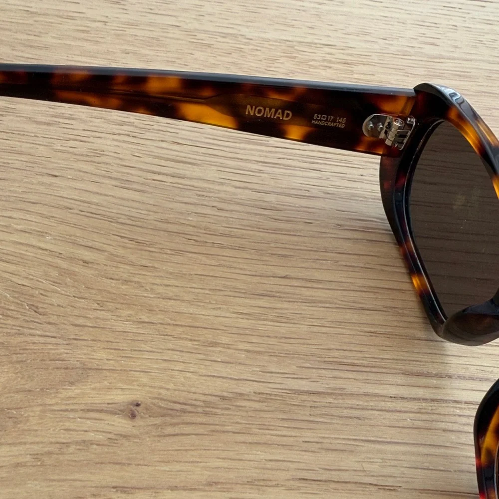 THE NOMAD Bloobloom Tortoise Shell Sunglasses
